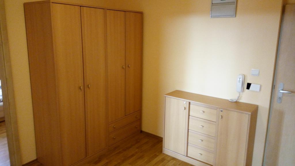 Top 10 Liptov Apartment Lipótszentmiklós Kültér fotó